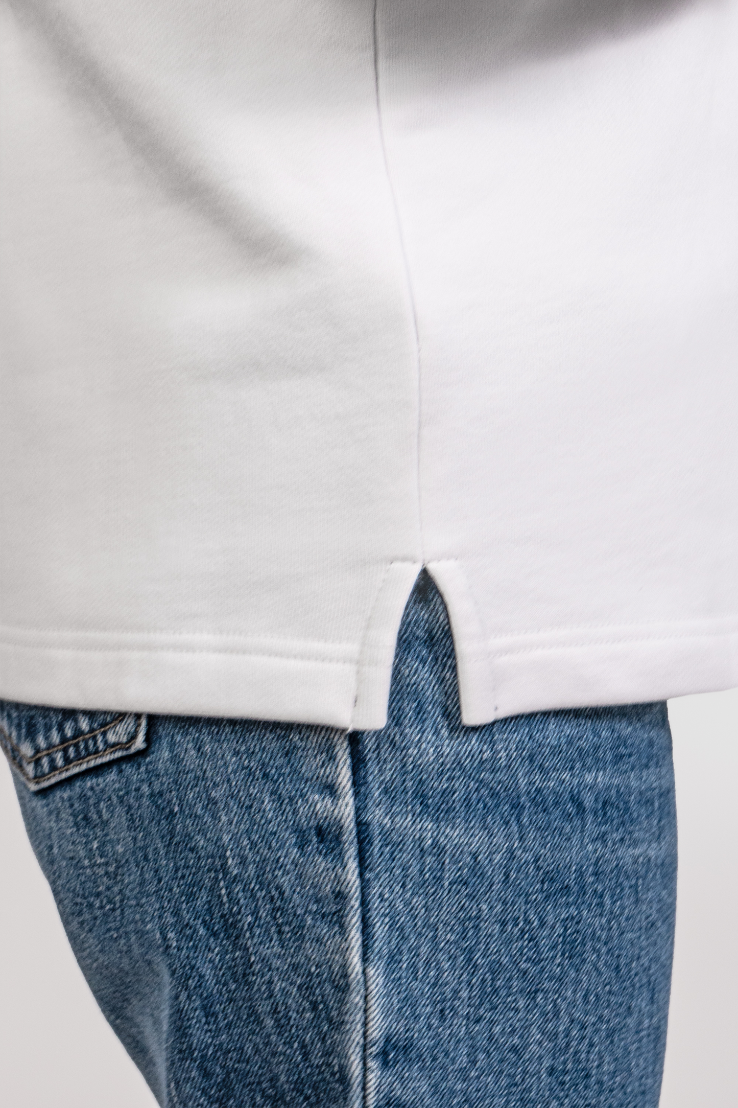 Quarter Zip White - female style / smaller sizing